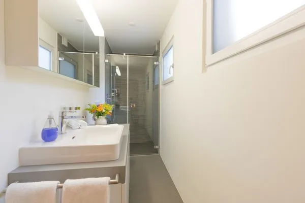 Badezimmer  Chesa Lagrev 1