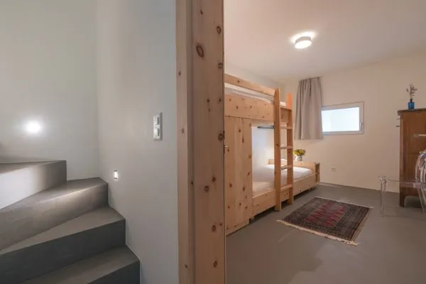 Schlafzimmer  Chesa Lagrev 1