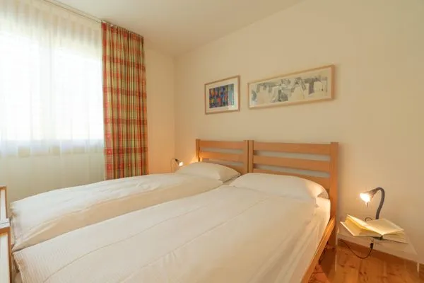 Schlafzimmer  Chesa Radonda 1