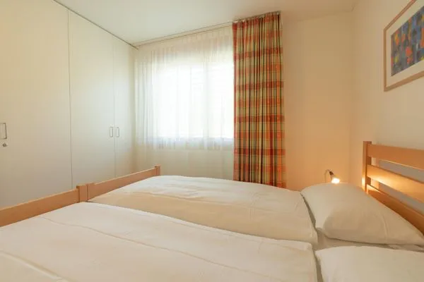 Schlafzimmer  Chesa Radonda 1
