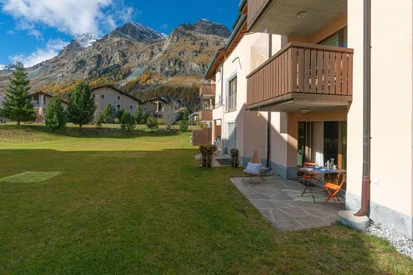 Terrasse  Chesa Radonda 1