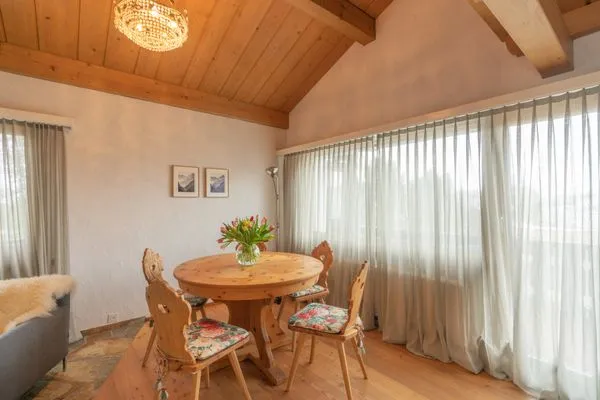 Wohnzimmer  Chesa Flurina 2