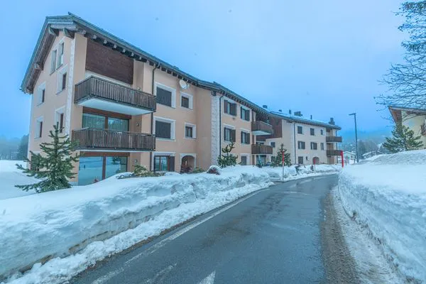 Hauptansicht  Chesa Blaunca B4