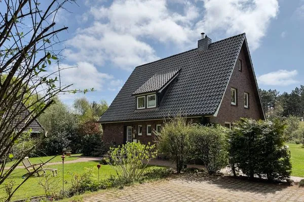 Hauptansicht Haus *Üüs Aran* Ferienwohnung *Üüs Aran 1*