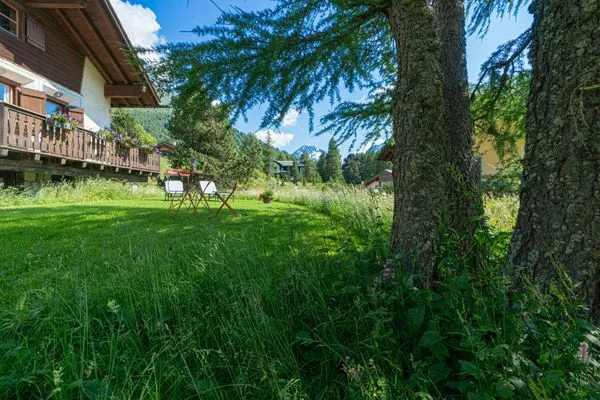 Gartenblick  Chesa Muot Mulin