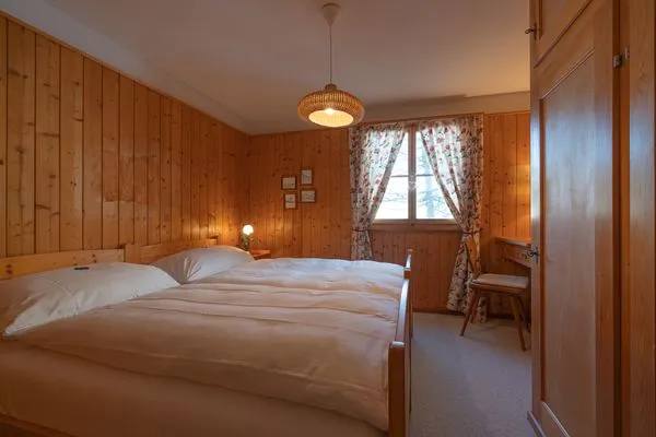 Schlafzimmer  Chesa Muot Mulin