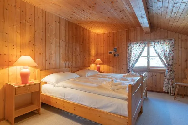 Schlafzimmer  Chesa Muot Mulin