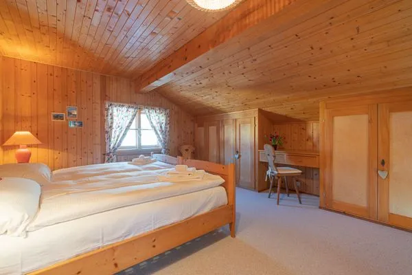 Schlafzimmer  Chesa Muot Mulin