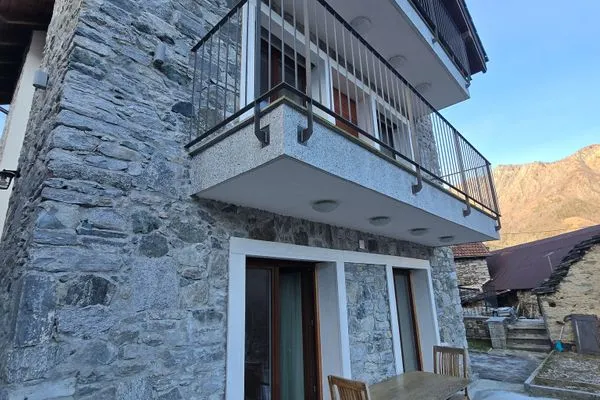 Fassade / Eingang  Rustico Musta