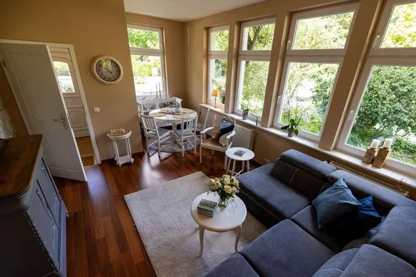 Wohnzimmer  Ferienwohnung LOTTTALEBEN 1