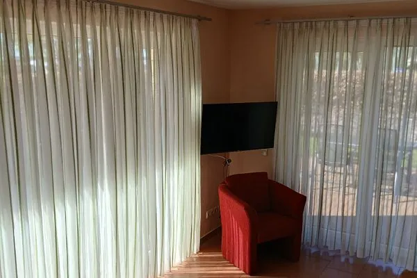   Ferienhaus direkt an See & Strand