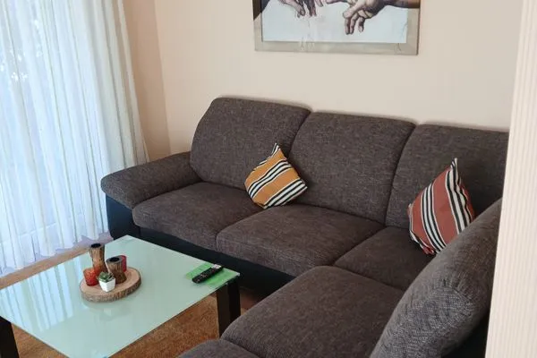   Ferienhaus direkt an See & Strand