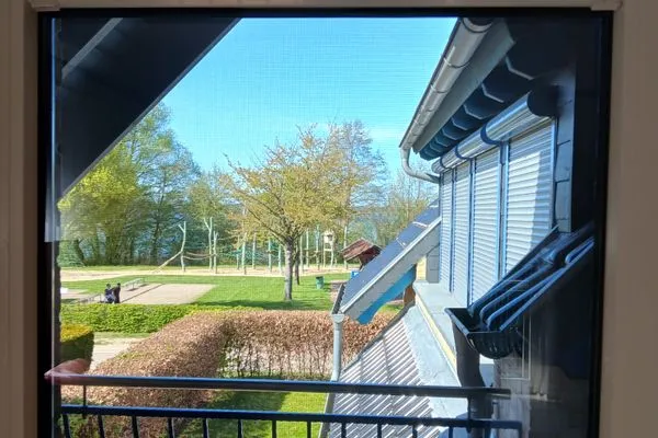   Ferienhaus direkt an See & Strand