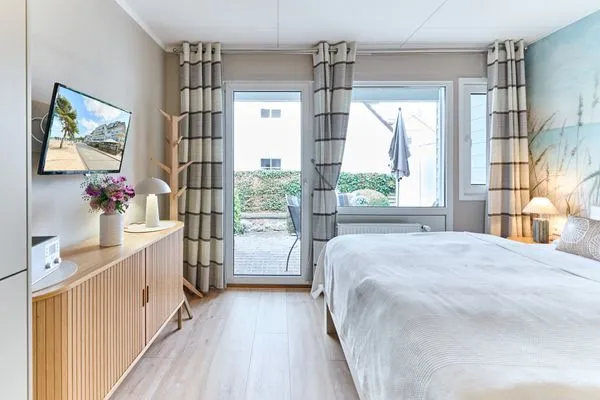 Schlafzimmer  (STR90b) Ferienwohnung "Haus Diana 2"