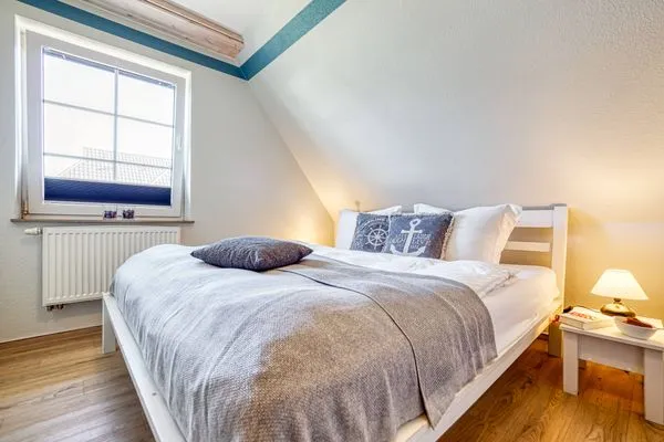 Schlafzimmer mit Doppelbett  Grode Stuw
