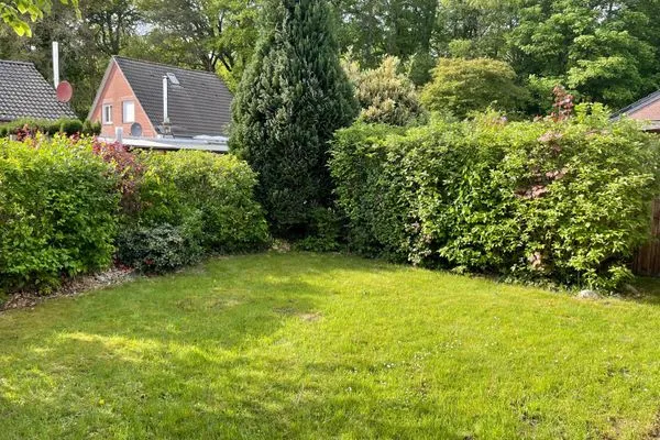 Garten  Haus Kiesseekoje