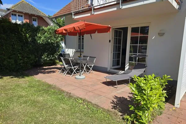 Terrasse  Ferienwohnung Seehund für Ostsee-Urlaub mit Hund in ländlicher Lage auf Rügen