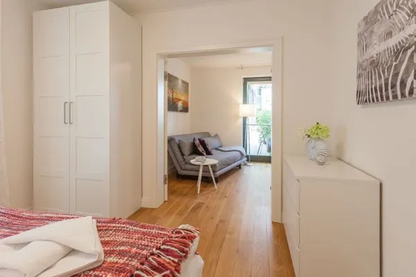 Schlafzimmer  Villa Friede-Marie, App. Freya - mit herrlichem Meerblick