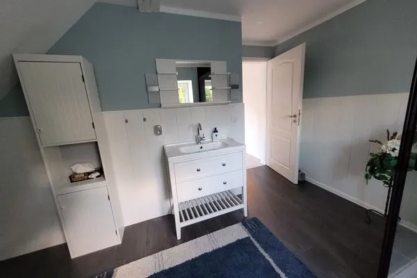   geraümige Wohnung im Grünen
