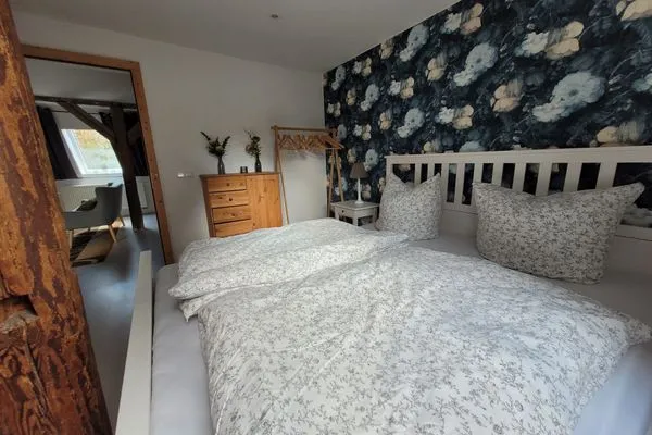   geraümige Wohnung im Grünen