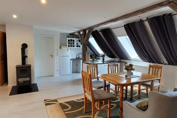   geraümige Wohnung im Grünen