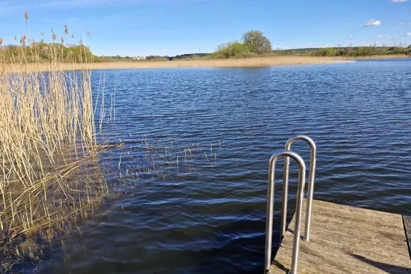   Ferienhaus direkt am See