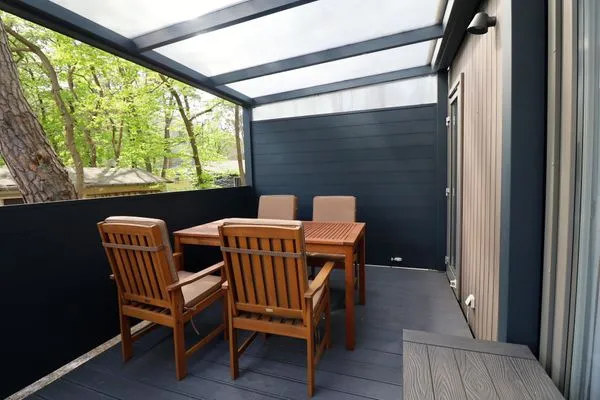 Terrasse  Ferienbungalow "Ostseehaus Sophie" - direkt hinter der Düne