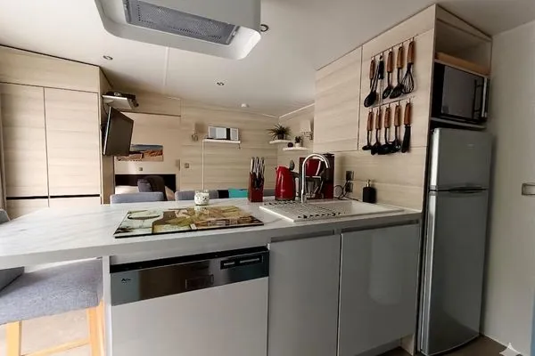 Küche / Küchenzeile  Ferienbungalow "Ostseehaus Sophie" - direkt hinter der Düne