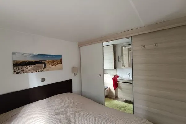 Schlafzimmer  Ferienbungalow "Ostseehaus Sophie" - direkt hinter der Düne