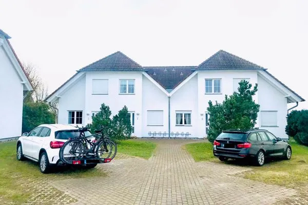 Fassade / Eingang  Ferienwohnung Rügen-Träume
