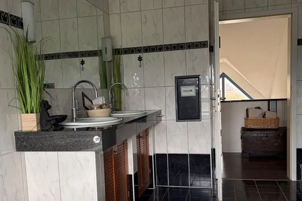 Badezimmer Haus Meerzeit Zeitlos Doppelzimmer