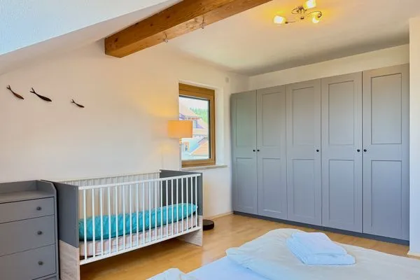  Ferienwohnung Wohlfühloase Lindau und Umgebung - Schlafzimmer - Doppelbett