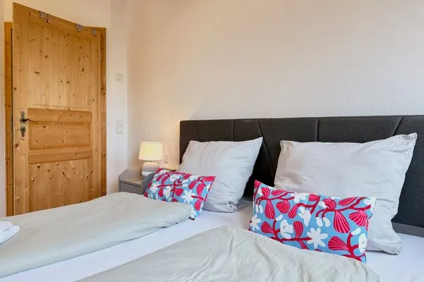  Ferienwohnung Wohlfühloase Lindau und Umgebung - Schlafzimmer - Doppelbett