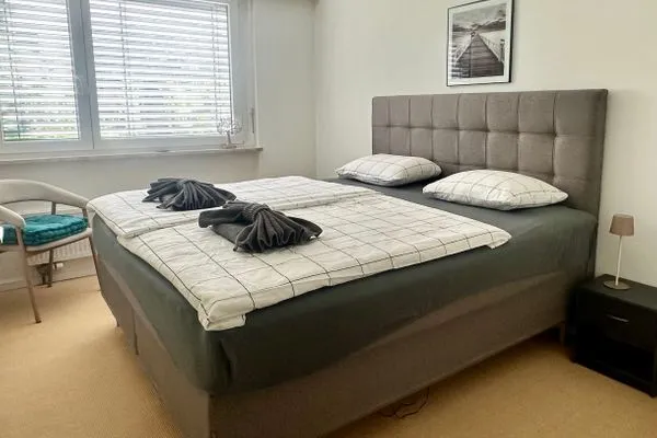 Schlafzimmer  Eckwohnung C06