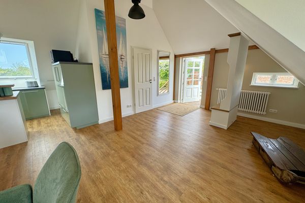  Käpitänshaus zum Plümper Ostseebad Ahrenshoop - 