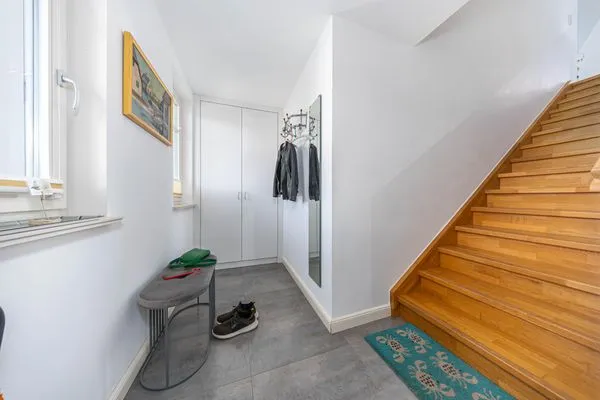 Wohnungseingangsbereich Mühlenstrasse 23 - Wohnung Oberdeck