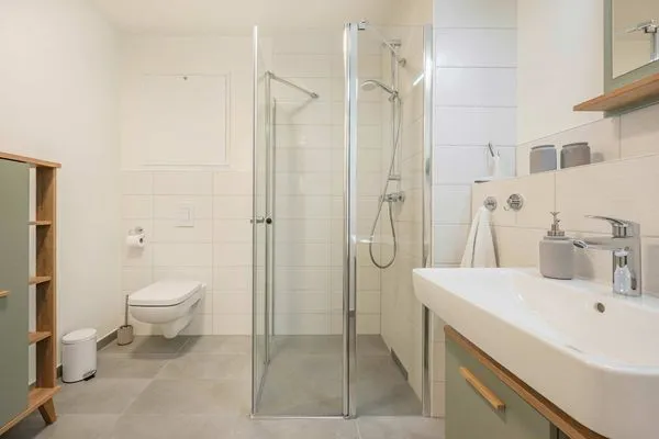 Badezimmer  Ferienwohnung Stettiner Waterlelie