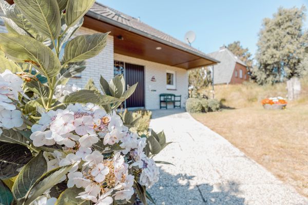  Weißes Dünenhaus mit Meerblick Dorf - 