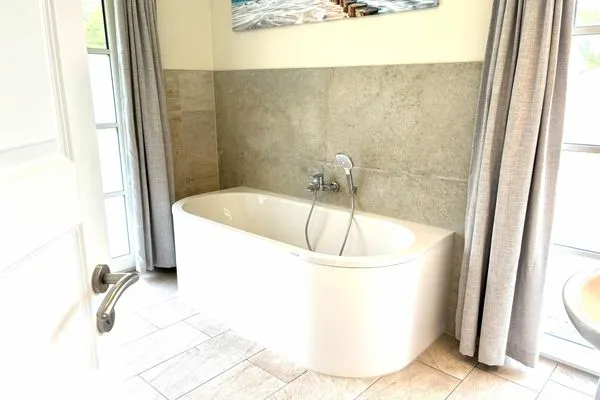 Badezimmer  Ferienhaus Haubenlerche 15
