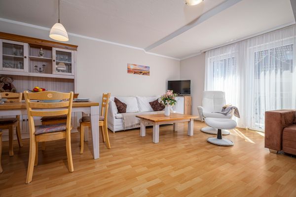  Birkenstraße 11a Wohnung 4 Zingst - Wohnzimmer