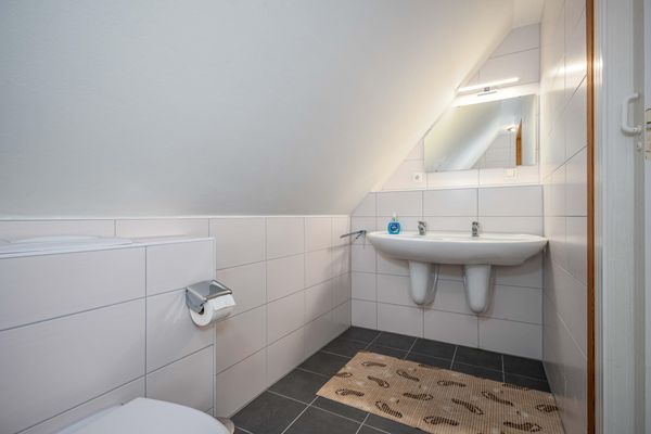  Birkenstraße 11a Wohnung 4 Zingst - Badezimmer