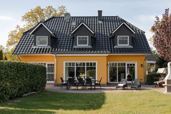  Landhausvilla Herrgarden Prerow - Hauptansicht
