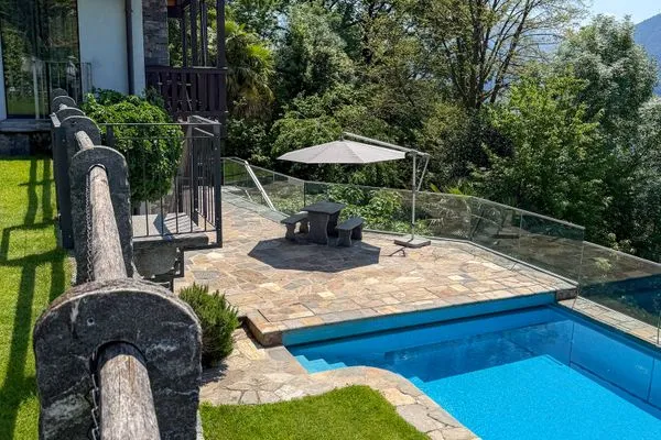 Pool  Case Rustico Moderne
