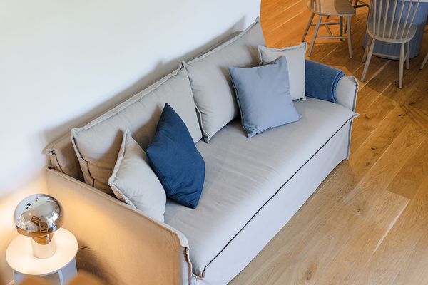  BLAUSAND im Malergarten  - Wohnzimmer