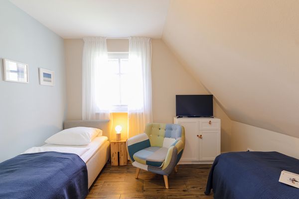  Haus Meerblau Born - Schlafzimmer