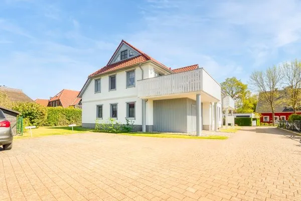 Aussenansicht Parkplatz  Birkmaase 10 - Wohnung 1