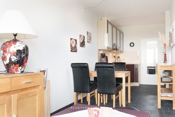  Fewo Deichblick Schönberg - Wohnzimmer