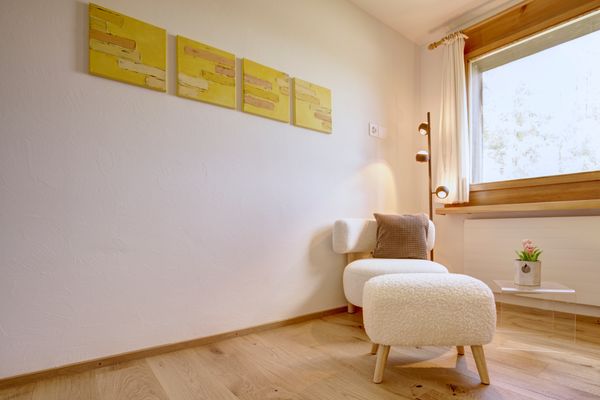 Chesa Munteratsch 1-Zimmerwohnung 511 Typ A Premium Silvaplana - Wohnzimmer