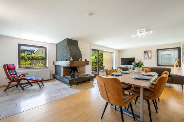  Ferienwohnung Aussichtsreich Lindau und Umgebung - Essbereich im Wohnzimmer
