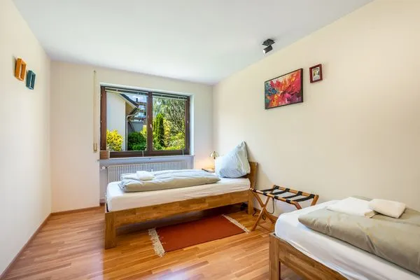  Ferienwohnung Aussichtsreich Lindau und Umgebung - Schlafzimmer - Einzelbetten